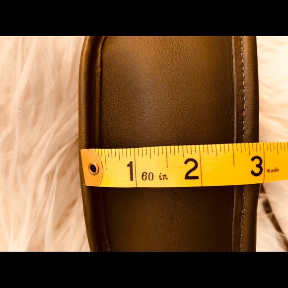 Authentic Coach Crossbody - Picture 7 of 8